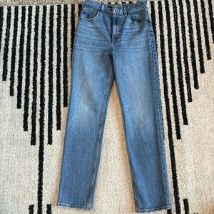 Women’s Jeans
